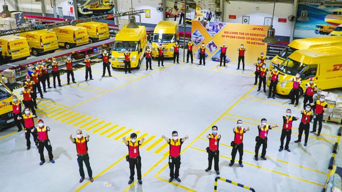 Hình ảnh hệ thống kho bãi và trung tâm phân phối hiện đại