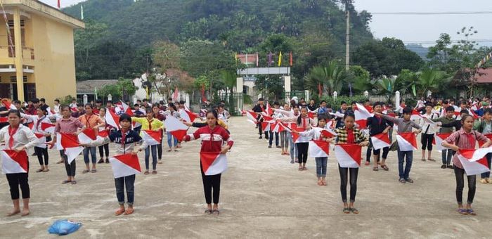 Những khoảnh khắc học tập đầy cảm hứng tại THCS Phú Linh