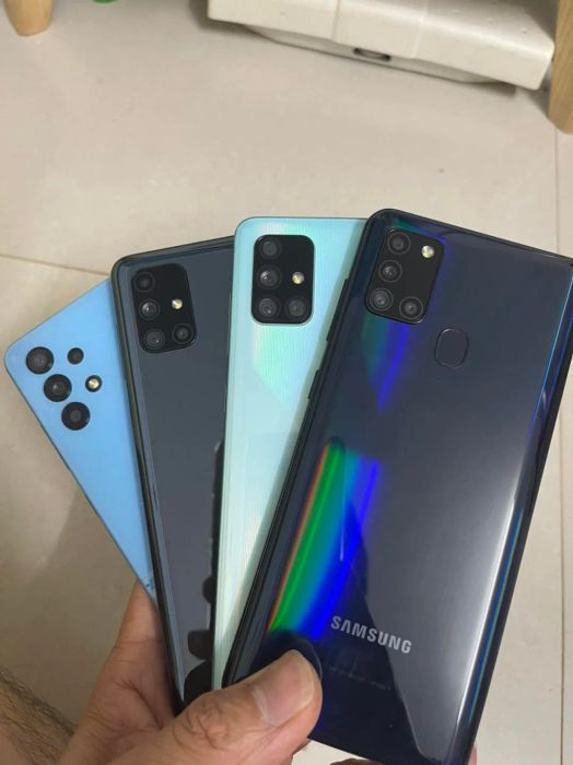 Khám phá bộ sưu tập sản phẩm chất lượng qua hình ảnh thứ hai tại Thành Công Mobile