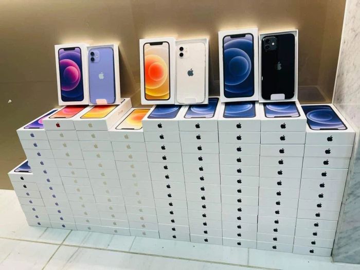 Hình ảnh đầu tiên giới thiệu không gian trưng bày hiện đại tại SG Mobile