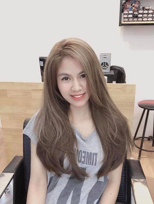 Không gian sang trọng và hiện đại tại AP Hair Salon