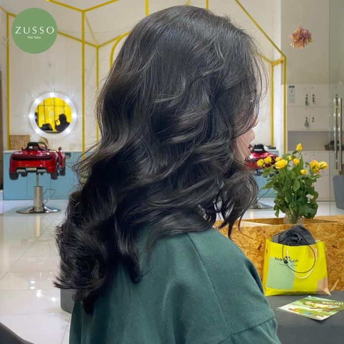 Không gian sang trọng và những tác phẩm tóc nghệ thuật tại Zusso Hair Salon