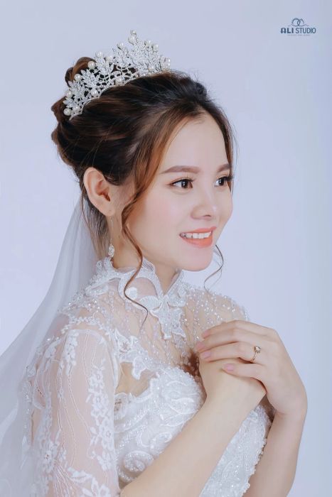 Hình ảnh cô dâu rạng rỡ tại ALI Studio