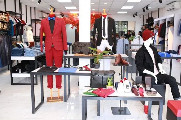 Danh sách những cửa hàng thời trang nam đẹp chuẩn phong cách nhất Quận 7