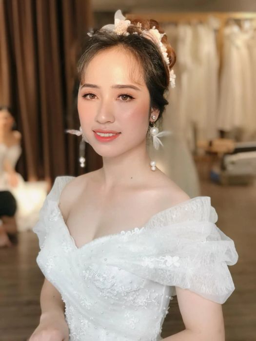 Khoảnh khắc rạng ngời của cô dâu tại LUX Studio