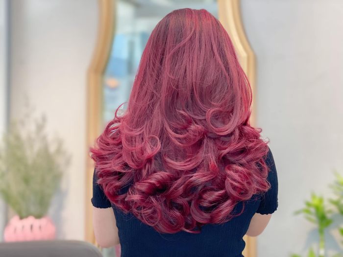 Hình ảnh không gian sang trọng tại Cao Hùng Hairstylist