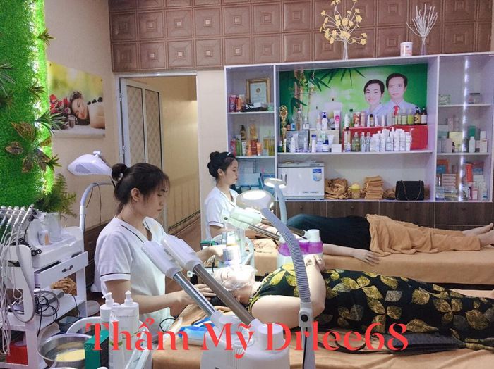 Hình ảnh phòng điều trị tiêu chuẩn tại Thẩm mỹ DrLee68