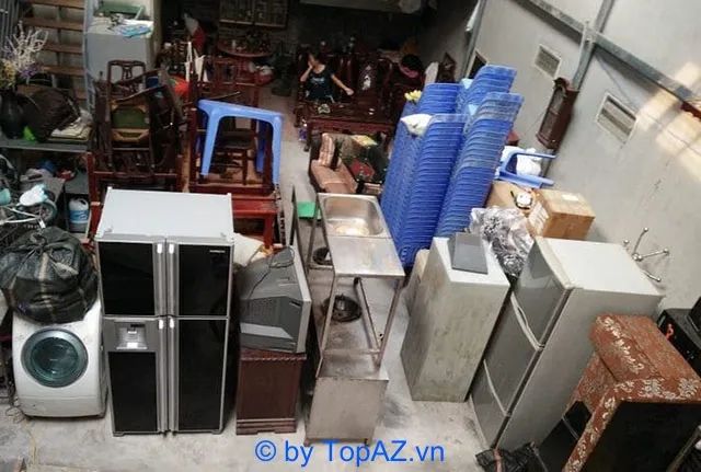 Chợ đồ cũ Hà Nội