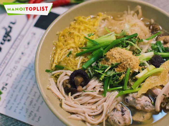 pho-ga-ngoc-tuyen-quan-pho-ga-ngon-o-ha-noi-Tripi