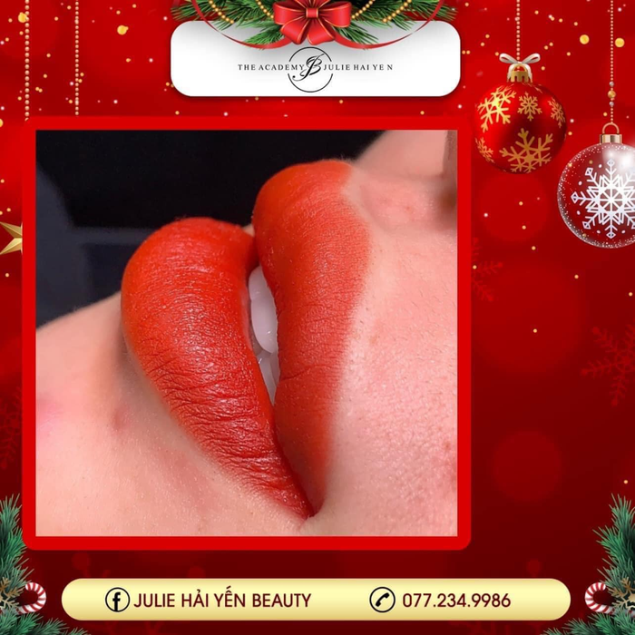 Hình ảnh khách hàng trước và sau khi phun môi tại Julie Hải Yến Beauty