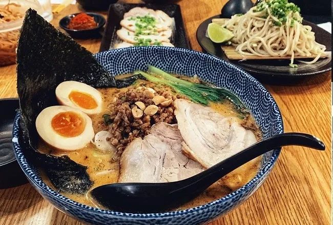 Ramen Bar Suzuki - Tinh hoa ẩm thực Nhật giữa lòng Sài Gòn
