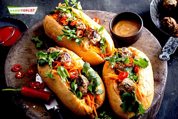 banh-mi-ba-nga-thit-xiên-nuong-thom-ngon