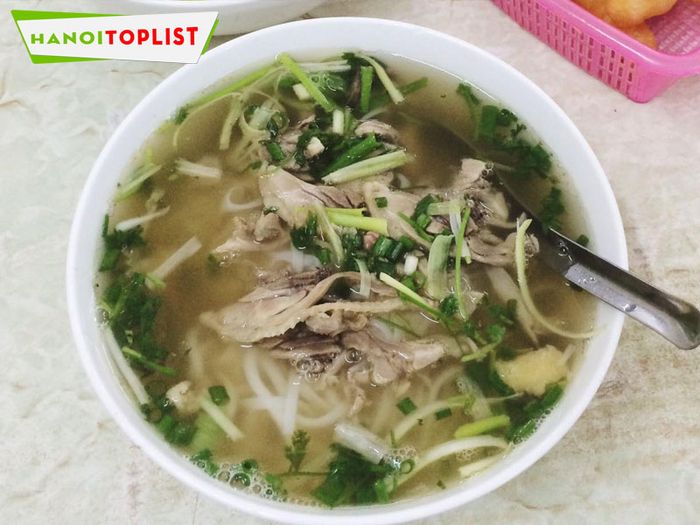 quan-pho-ga-ha-noi-tu-lun-Tripi