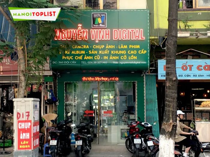rua-anh-dep-o-ha-noi-nguyen-vinh-digital-Tripi