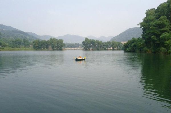 Hình ảnh Thung lũng xanh - hồ Kẻo Cà 2