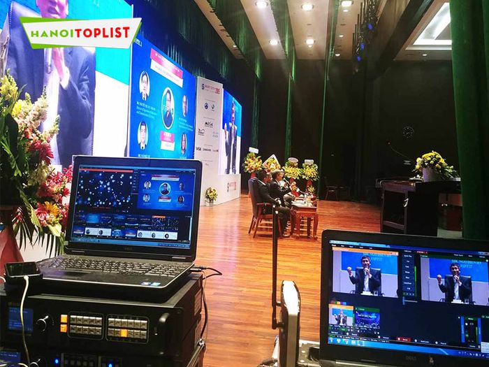 dich-vu-livestream-chuyen-nghiep-nam-tien-Mytour