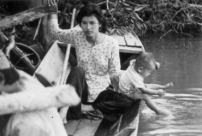 Hình ảnh ấn tượng từ phim Cánh đồng hoang