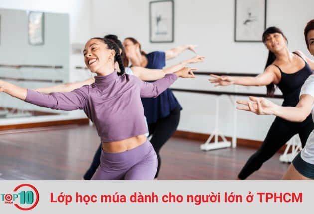 Trung Tâm Dạy Múa FlyPro Dành Cho Người Lớn