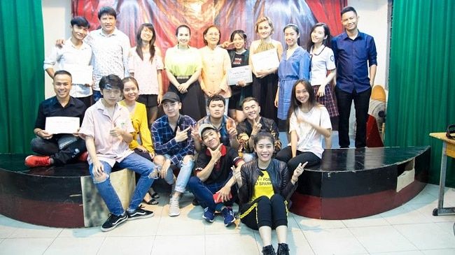 Trung tâm Đào tạo Diễn xuất - Hãng phim Thế Kỷ 21