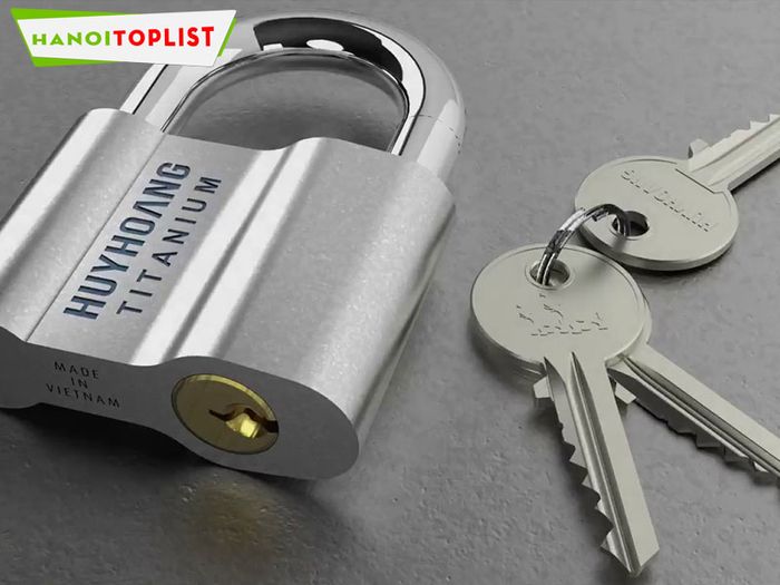 Đại lý khóa Huy Hoàng tại Nguyễn Xiển và Hoàng Quốc Việt | Tripi