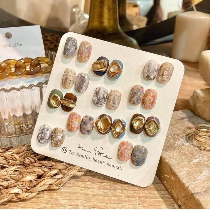 Hình ảnh không gian trưng bày đầy cảm hứng tại Cẩm Vân Nails