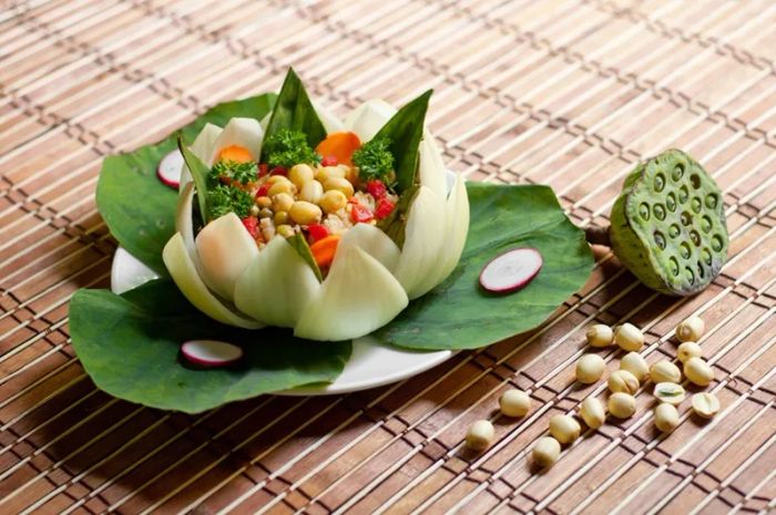 Ảnh minh họa khung cảnh đầm sen thanh bình (Nguồn: internet) ảnh 2