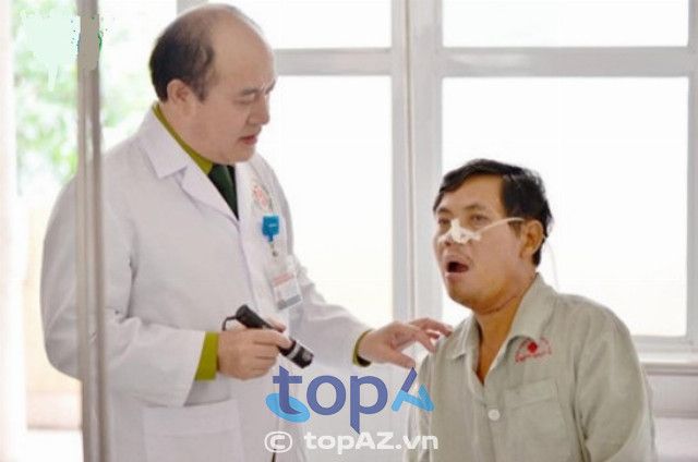 PGS, Tiến sĩ Nguyễn Tài Sơn - bác sĩ phẫu thuật thẩm mỹ hàng đầu tại Hà Nội