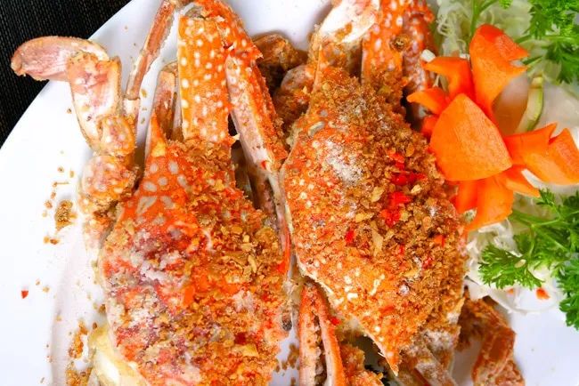 Quán Ốc Nguyên 2 nằm trong danh sách top 10 quán ốc ngon và hút khách nhất tại TP.HCM, là điểm đến không thể bỏ qua cho những ai yêu thích ẩm thực Sài Gòn.