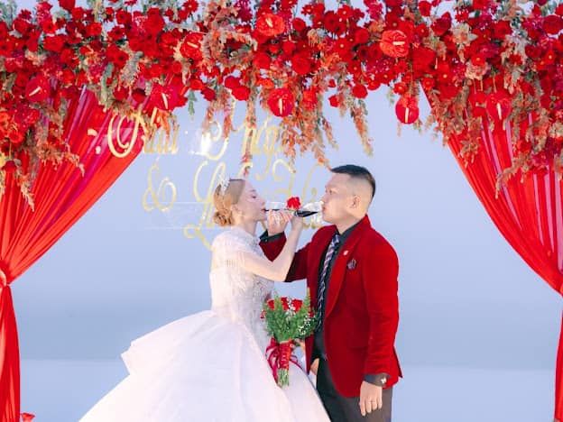 Tác phẩm đầu tay từ Linh Bridal