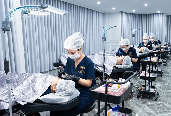 Không gian điều trị cao cấp tại Viện Thẩm Mỹ DIVA - Ảnh 2