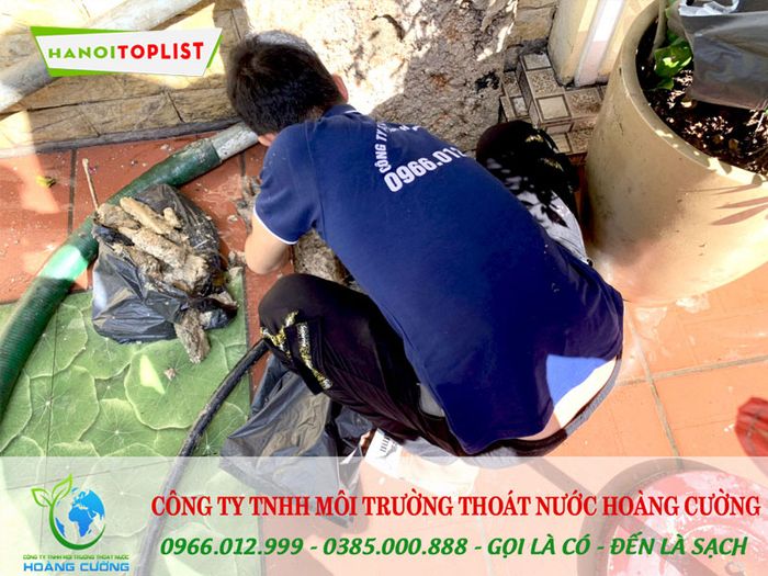 dich-vu-thong-tac-cong-hoang-cuong-uy-tin-Mytour