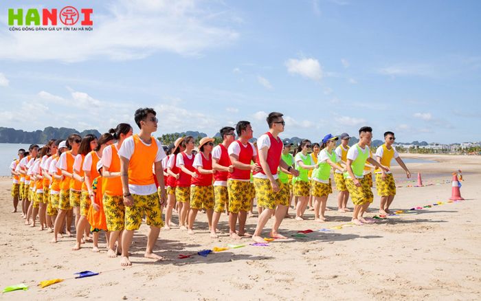 the-gioi-dong-phuc-uniworld-Mytour