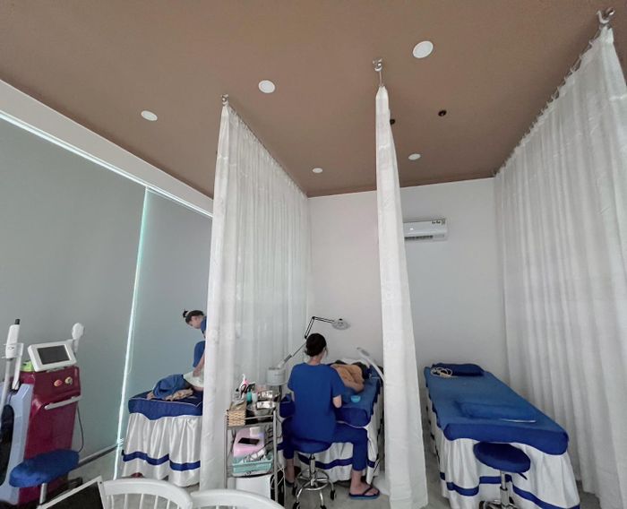 Bộ ảnh thẩm mỹ Kim Spa - Tập 2