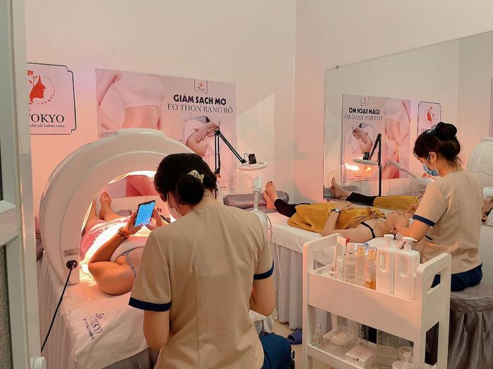 Spa Tokyo ảnh 2 - Không gian tinh tế với ánh sáng dịu nhẹ, nơi thời gian ngừng trôi để bạn tận hưởng sự thư thái.