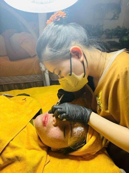 Hình ảnh trị liệu thực tế tại Uyên Spa chi nhánh Gia Kiệm - Phần 2