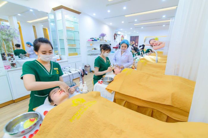 Hệ thống máy móc hiện đại tại Viện Thẩm Mỹ Ngọc Giang