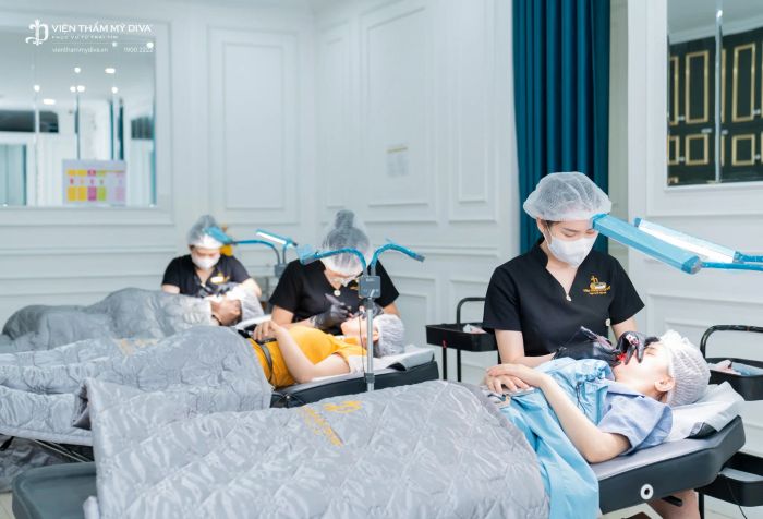 Không gian sang trọng và hiện đại tại Viện Thẩm Mỹ DIVA