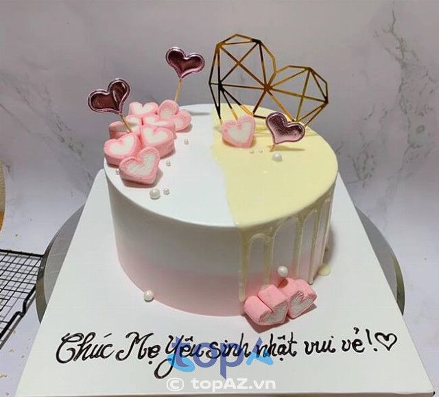 Bánh kem Hoàng Yến - Điểm đến tin cậy của tín đồ bánh ngọt