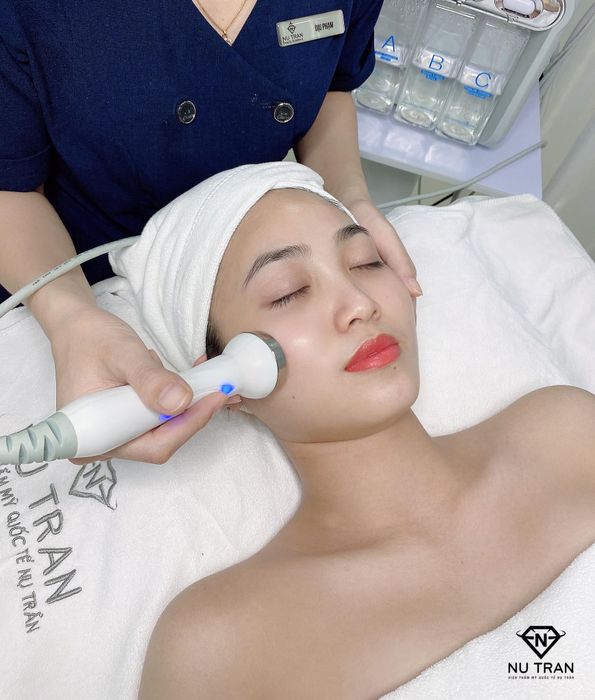 Không gian sang trọng đạt chuẩn quốc tế tại Thẩm Mỹ Nụ Trần