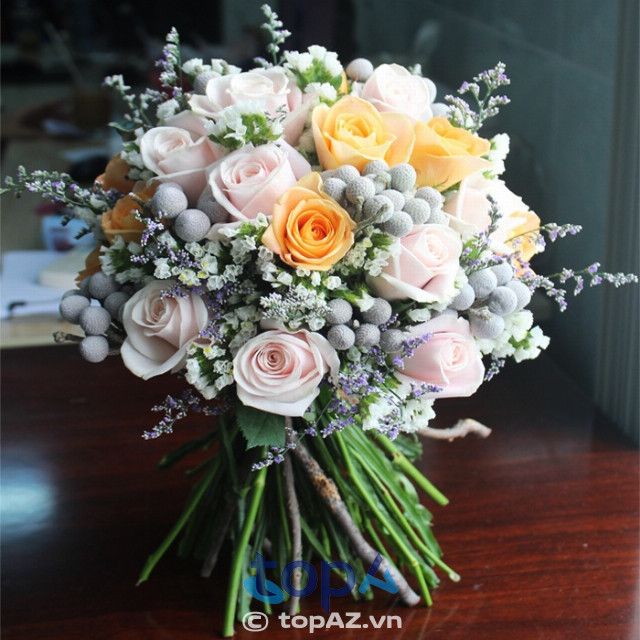 Địa chỉ hoa cưới uy tín hàng đầu tại Long Biên