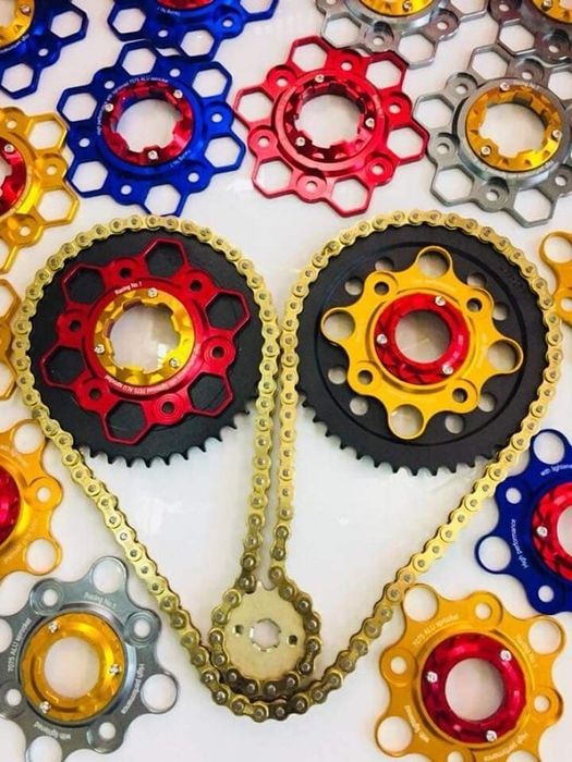 Xuân Phúc - Địa chỉ uy tín hàng đầu tại TP.HCM chuyên cung cấp phụ tùng và đồ chơi xe máy chính hãng