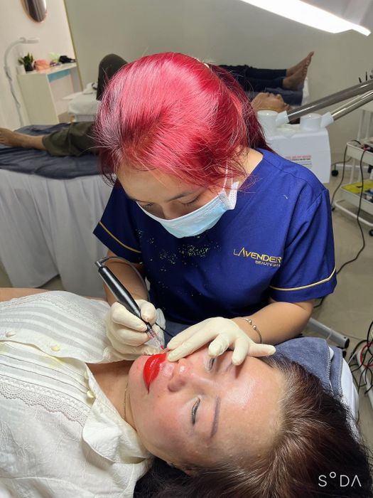 Hình ảnh quy trình điều trị cao cấp tại Lavender Beauty Spa & Clinic