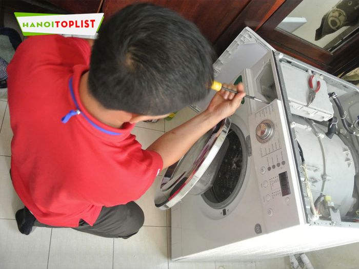 quang-dung-dia-chi-cung-cap-dich-vu-ve-sinh-may-giat-ha-noi-Tripi