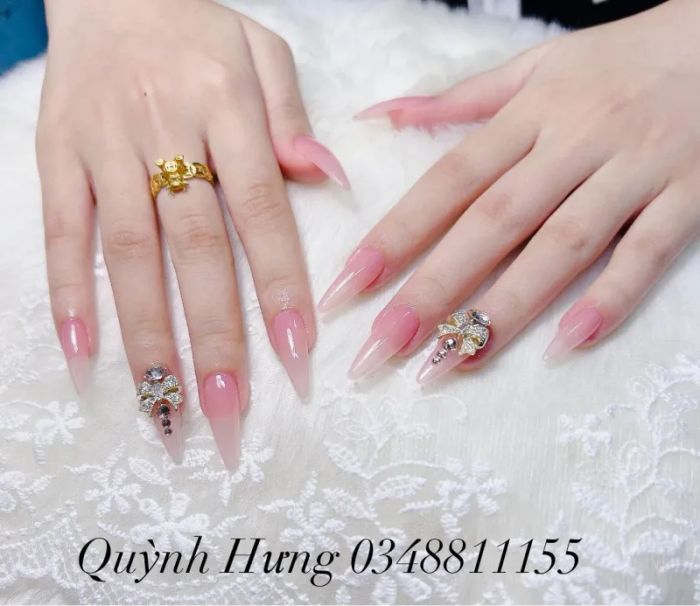 Tác phẩm nghệ thuật từ bàn tay tài hoa tại Quỳnh Hưng Nail
