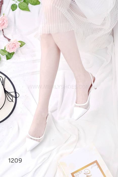 Merly - Thương hiệu giày nữ đẳng cấp
