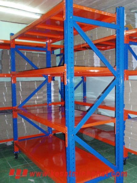 Hệ thống kệ đa tầng thông minh: kệ sắt 3 tầng, 4 tầng, 5 tầng linh hoạt