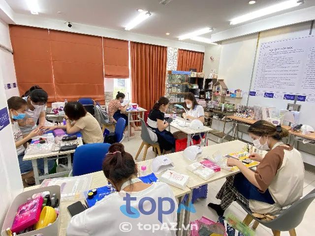 TRANG Beauty & Nail Care - Hành trình chinh phục nghệ thuật làm đẹp