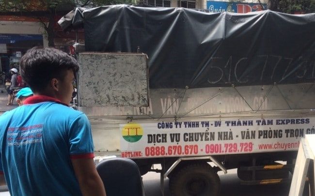 Thành Tâm Express đảm bảo vận chuyển đồ đạc đến nơi mới an toàn tuyệt đối và nhanh chóng nhất