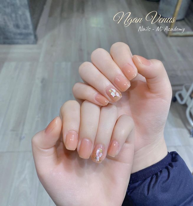 Bộ sưu tập nghệ thuật nail ấn tượng tại Ngân Venus Nails