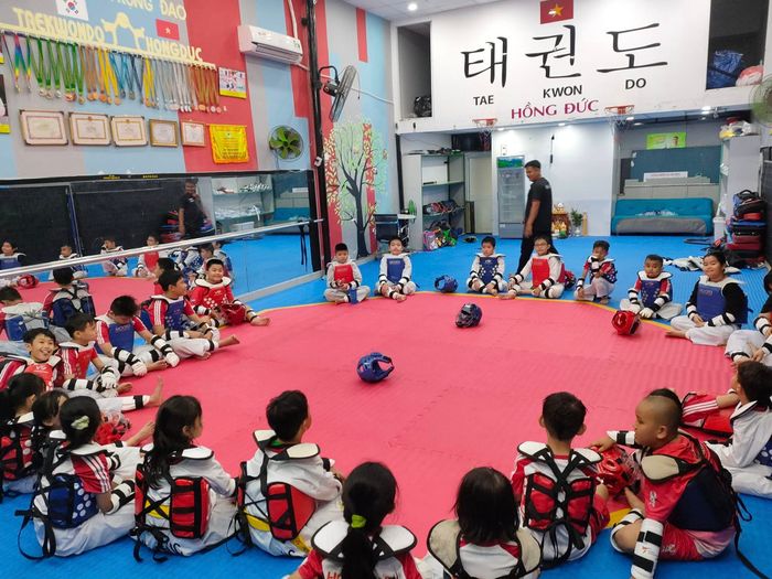 CLB Võ Thuật Taekwondo Hồng Đức hình ảnh 1